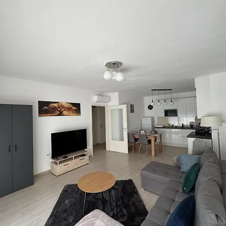 Elite Skyview -relaxing Family With Ac, Balcony 公寓 *