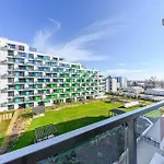 شقة Elite Skyview -relaxing Family With Ac, Balcony *