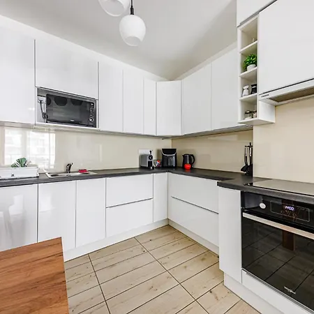 Elite Skyview -relaxing Family With Ac, Balcony *
