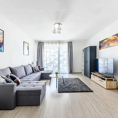 Elite Skyview -relaxing Family With Ac, Balcony Budapest
