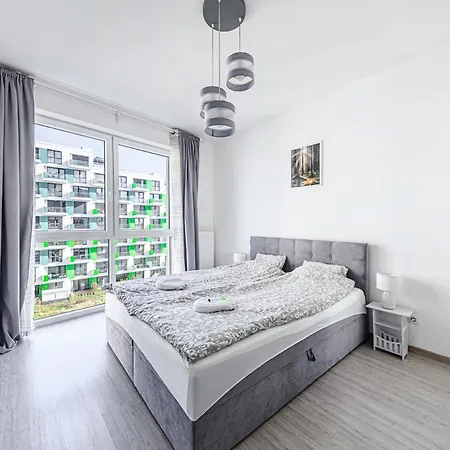 Elite Skyview -relaxing Family With Ac, Balcony Budapest