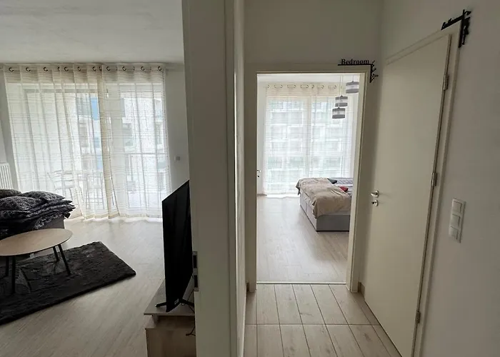 Elite Skyview -relaxing Family With Ac, Balcony Budapest