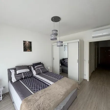 شقة Elite Skyview -relaxing Family With Ac, Balcony بودابست