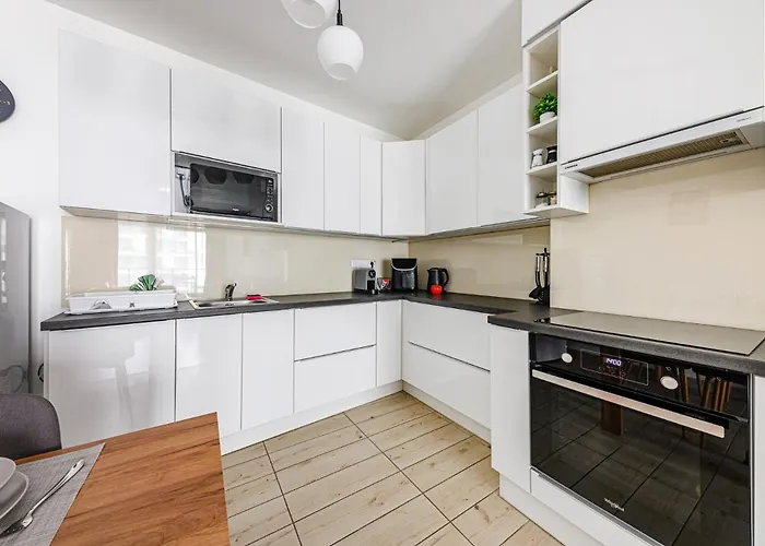 Elite Skyview -relaxing Family With Ac, Balcony *